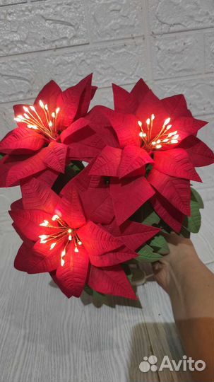 Настольный светильник цветы