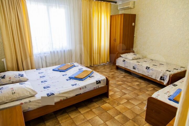 Комната 60 м² в 2-к., 2/2 эт.