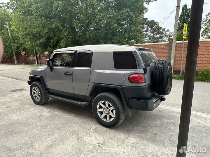 Toyota FJ Cruiser 4.0 AT, 2017, 48 000 км