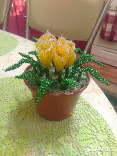 Бархатцы из бисера