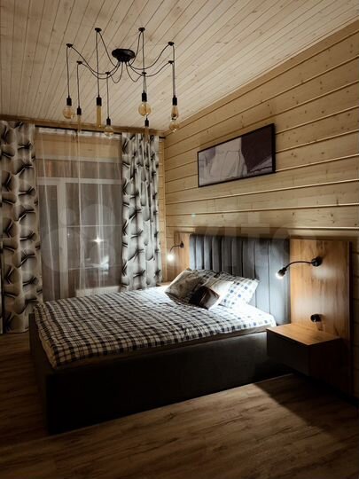 2-к. квартира, 60 м², 1/3 эт.