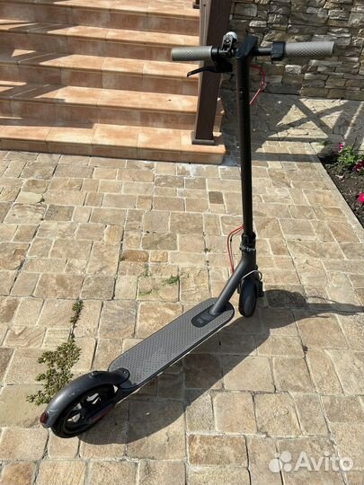 Самокат электрический Xiaomi m365