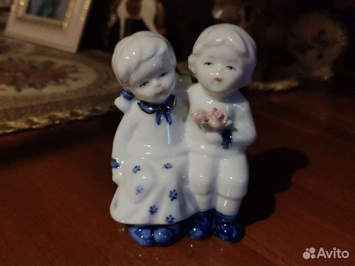 Фарфоровые статуэтки