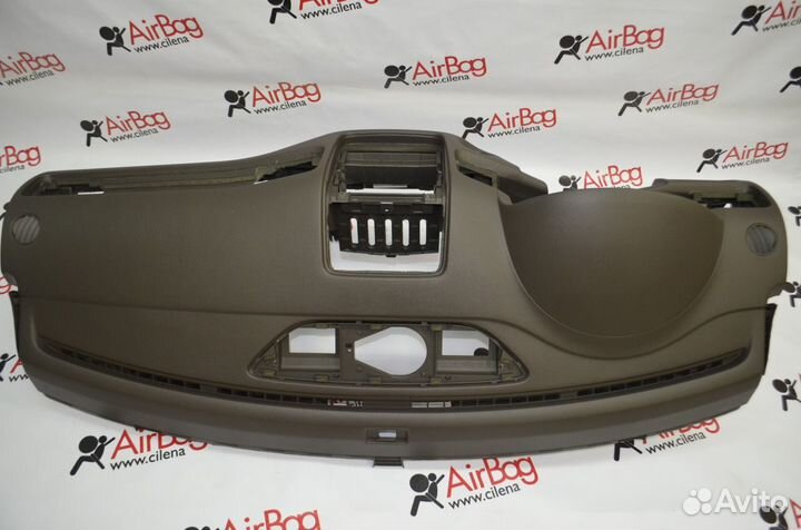 Торпедо панель приборов Volkswagen Touareg (корич)