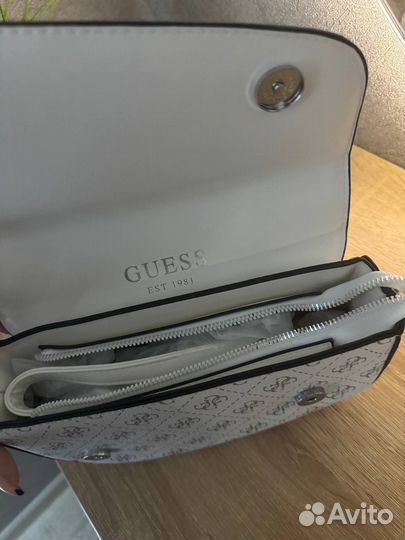 Сумка guess