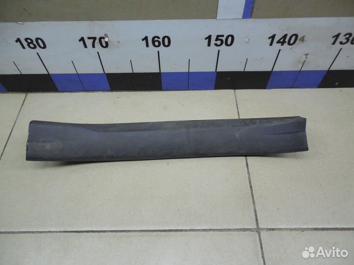 Накладка порога (внутренняя) Auris (E15) 2006-2012