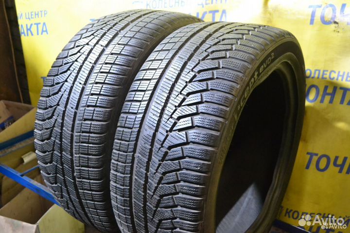 Hankook Winter I'Cept Evo2 W320 245/45 R18