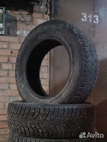 Triangle Winter A/T 215/65 R16