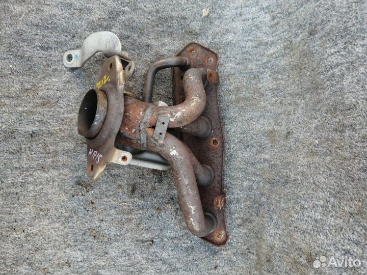 Выпускной коллектор Nissan Cube Z12 HR15