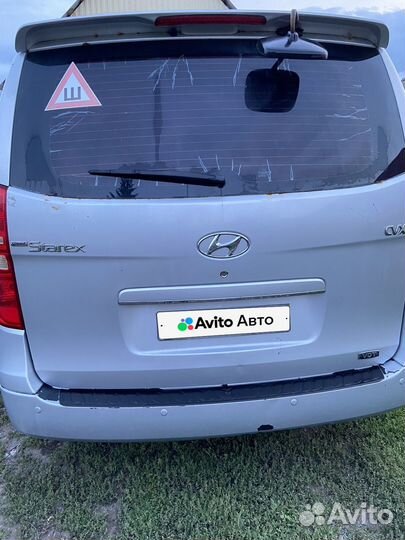 Hyundai Grand Starex 2.5 AT, 2009, 215 000 км
