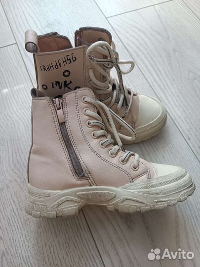 Ботинки для девочки