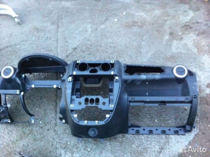 Гранта панель торпедо 2017 год торпеда