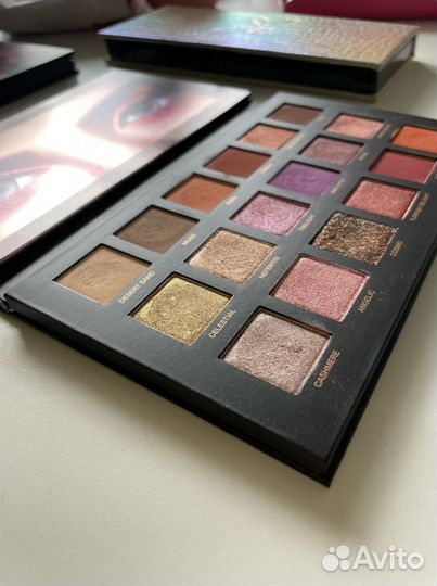Оригинал Палетка теней Huda Beauty desert dusk