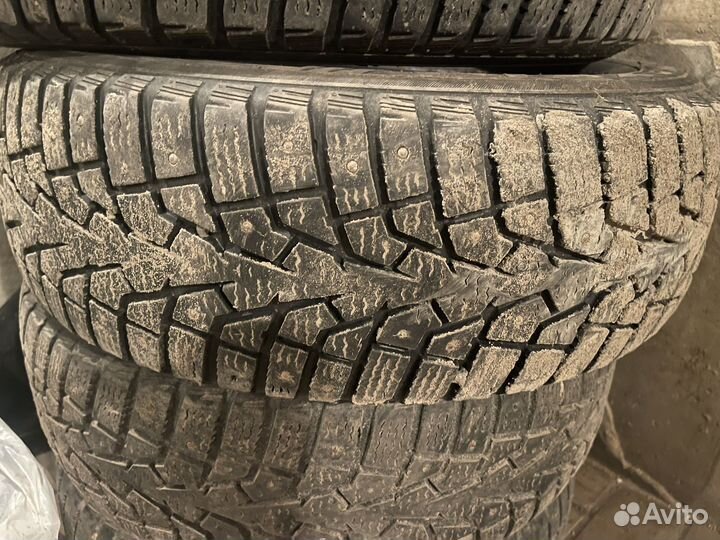 Maxxis ArcticTrekker NP3 195/65 R15