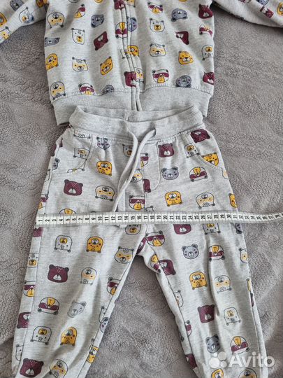 Спортивный костюм на мальчика 92