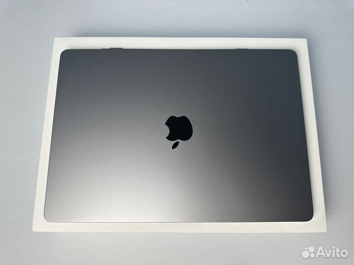 MacBook Air 15 2023 M3/16/512Gb Gray, 44 цикла