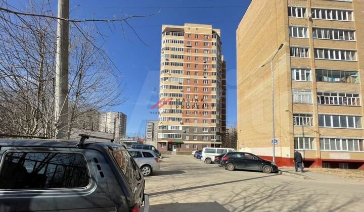 Продам торговое помещение, 256 м²