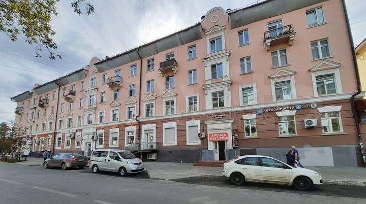 Свободного назначения, 350 м²