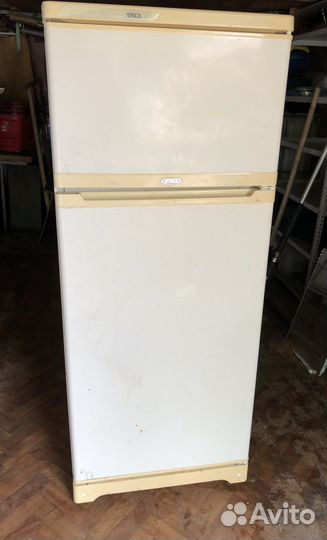 Холодильник бу стинол