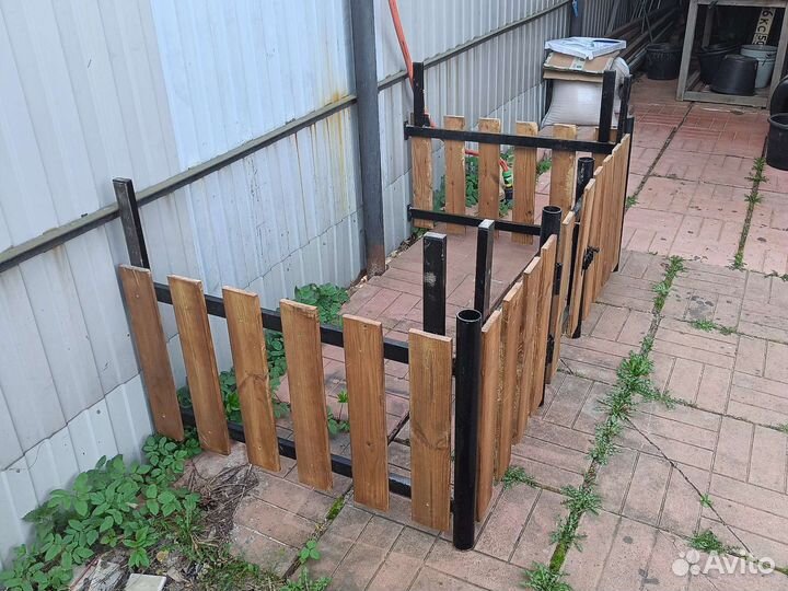 Клетка, загон для собак средних пород