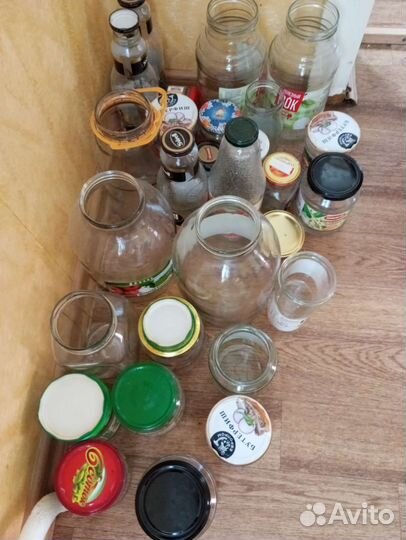 Банки стеклянные отдам бесплатно
