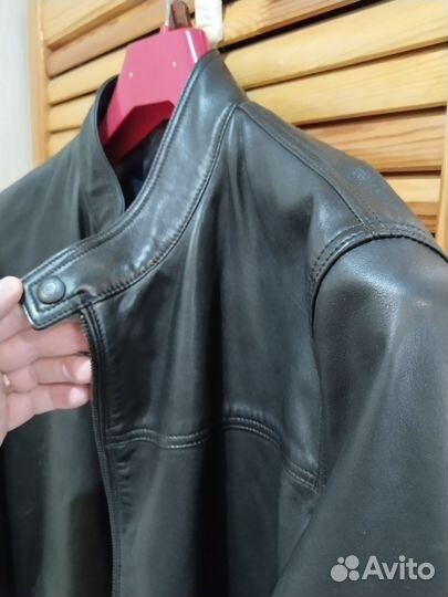 Кожаная куртка Massimo Dutti (Испания) 52р