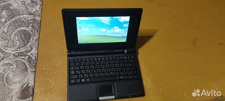 Нетбук asus eee pc700