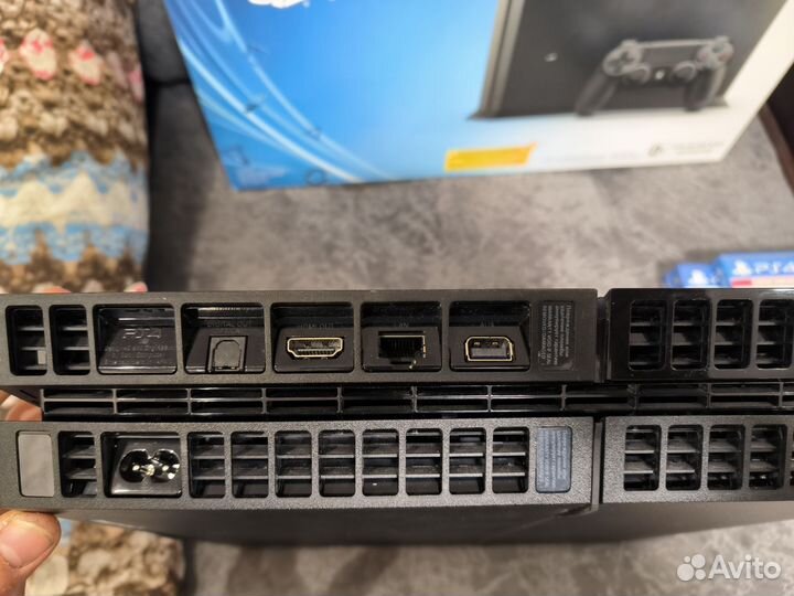 Sony Playstation 4 + Игры + Джойстик