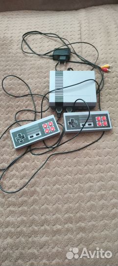 Игровая приставка dendy