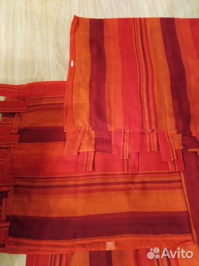 Шторы красные (6шт)