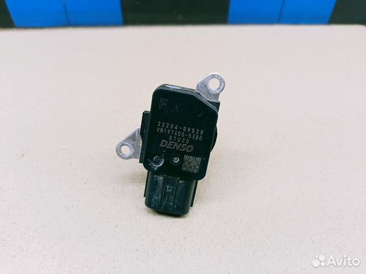 Расходомер воздуха (массметр) RAV 4 2013