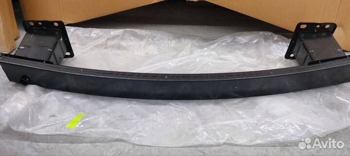 Усилитель бампера переднего Kia K5 2020