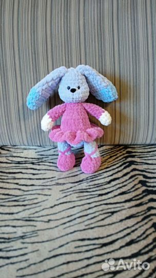 Мягкая игрушка зайка Эля
