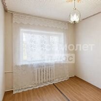 Комната 22 м² в 2-к., 1/2 эт., Хохольский