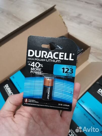 Батарейки Duracell Cr123