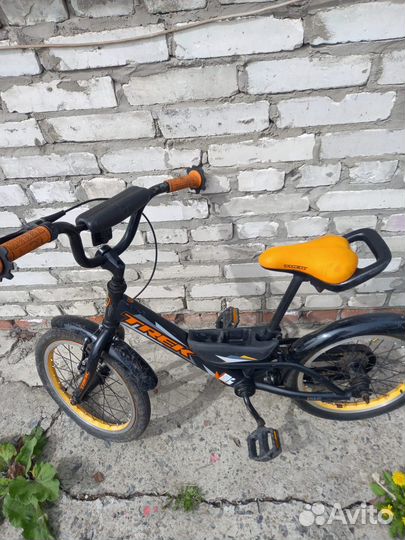 Детский велосипед 16