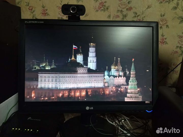 Монитор LG flatiron w1934s