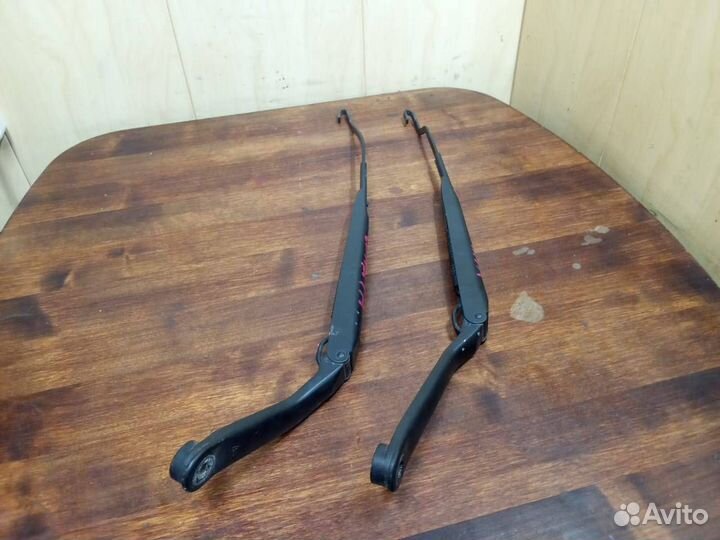 Поводок дворинка пара Hyundai Sonata EF Рестайлинг