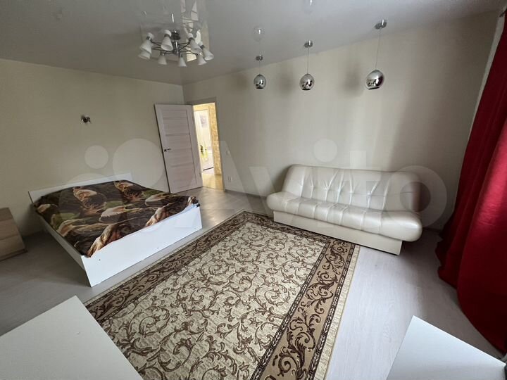 2-к. квартира, 58 м², 8/12 эт.