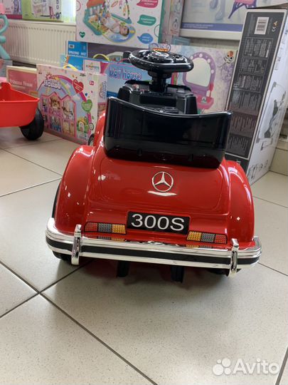 Машинка-каталка Mercedes Bens 300s (LS-128A)