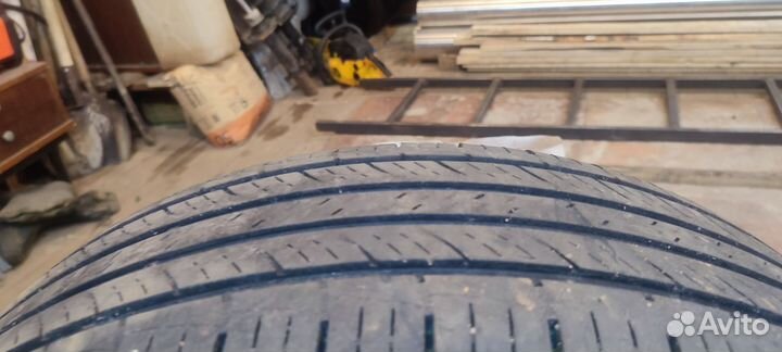 Hankook Dynapro HP2 RA33 235/65 R17