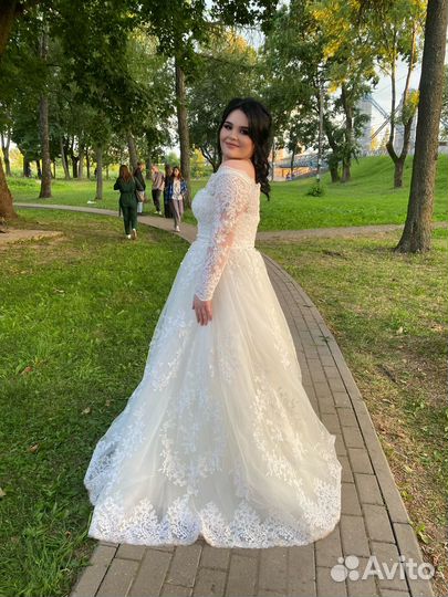 Свадебное платье 46 48размер