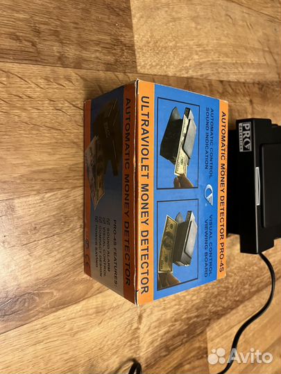 Ультрафиолетовый детектор банкнот и документов