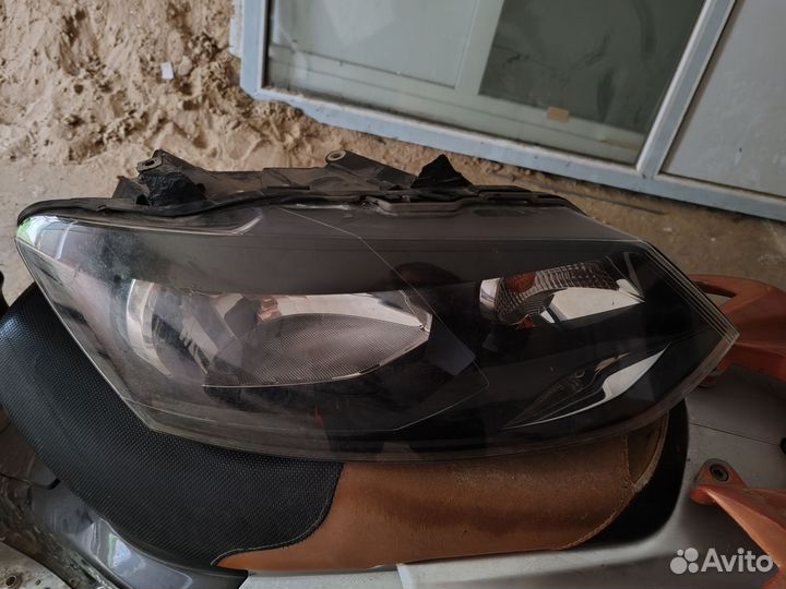 Фары на volkswagen polo седан