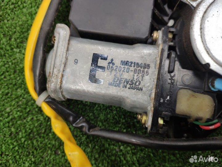 Стеклоподъемник передний левый Mitsubishi Galant