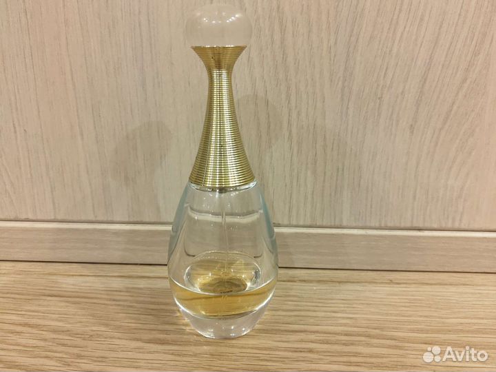 Женская туалетная вода, духи