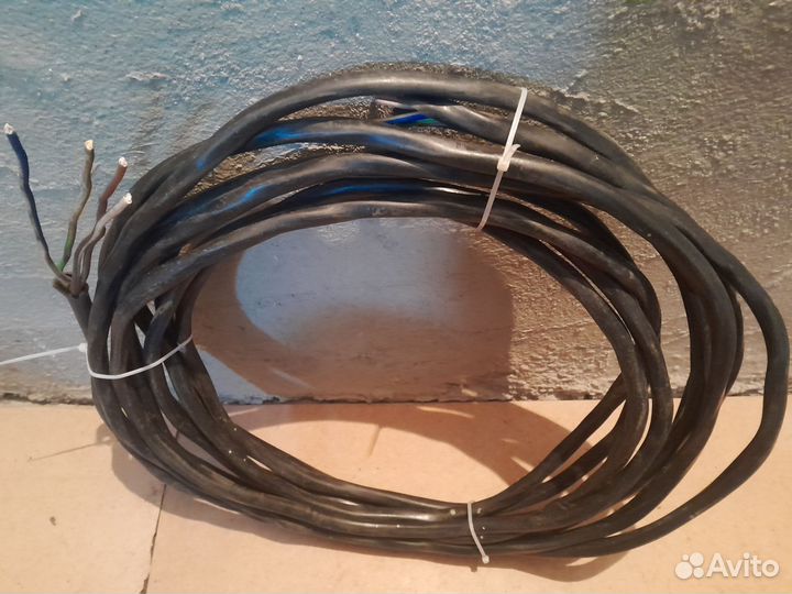 Продам медный кабель 4х10, 4х6. по 10 м
