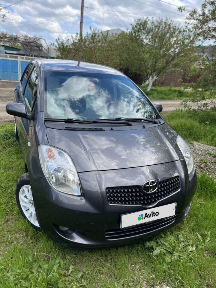 Toyota Yaris: фото владельца