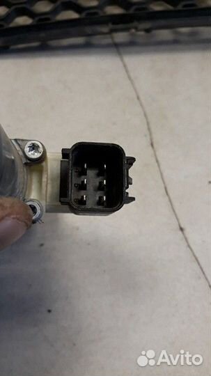 Моторчик стеклоподъемника передний левый
