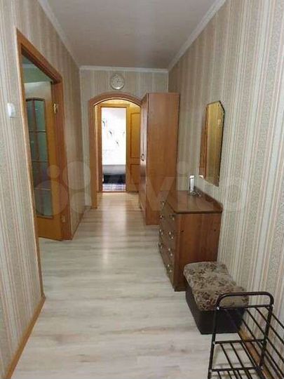 2-к. квартира, 54 м², 2/9 эт.